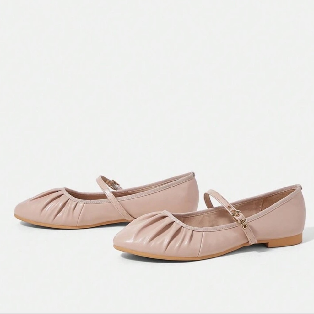 Nude beige ruched flats